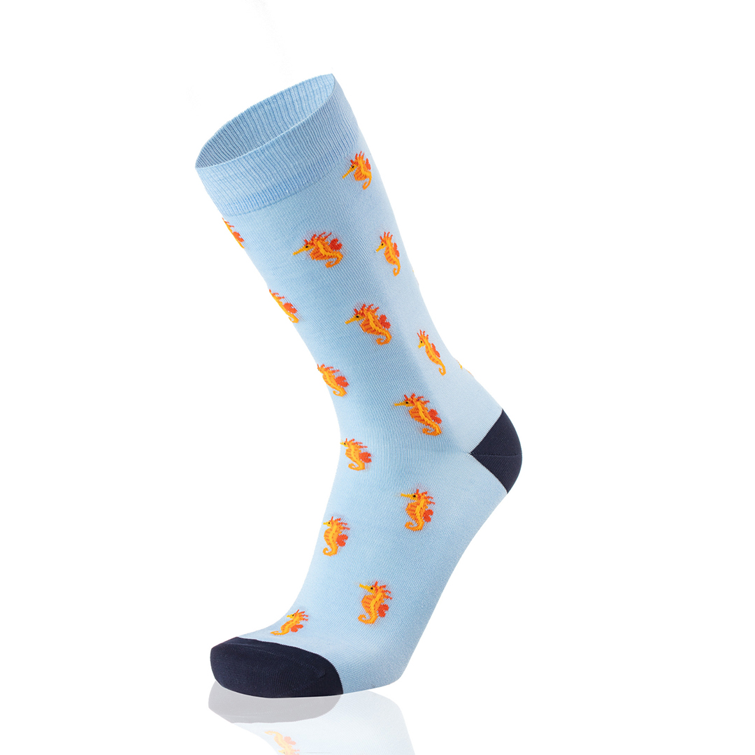 Calcetines de caballitos de mar azul claro para mujer